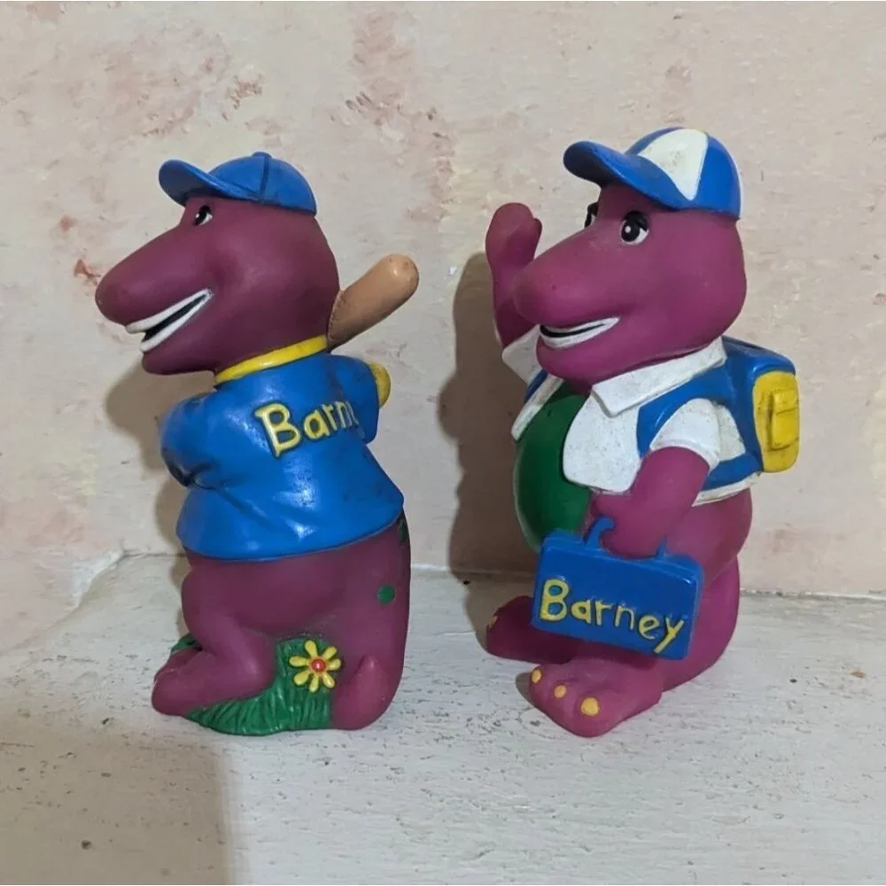 vintage Barney Dinosaur Coin Bank Pair With‎ Baseball & School Outfit purple